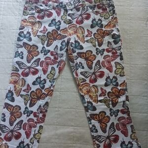 Butterfly Print Crop Pants Womans Sz 9 Stretchy, Perfect!